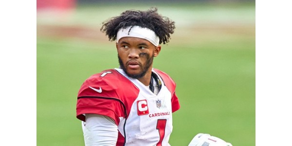 Kyler Murray on kovan paineen alla